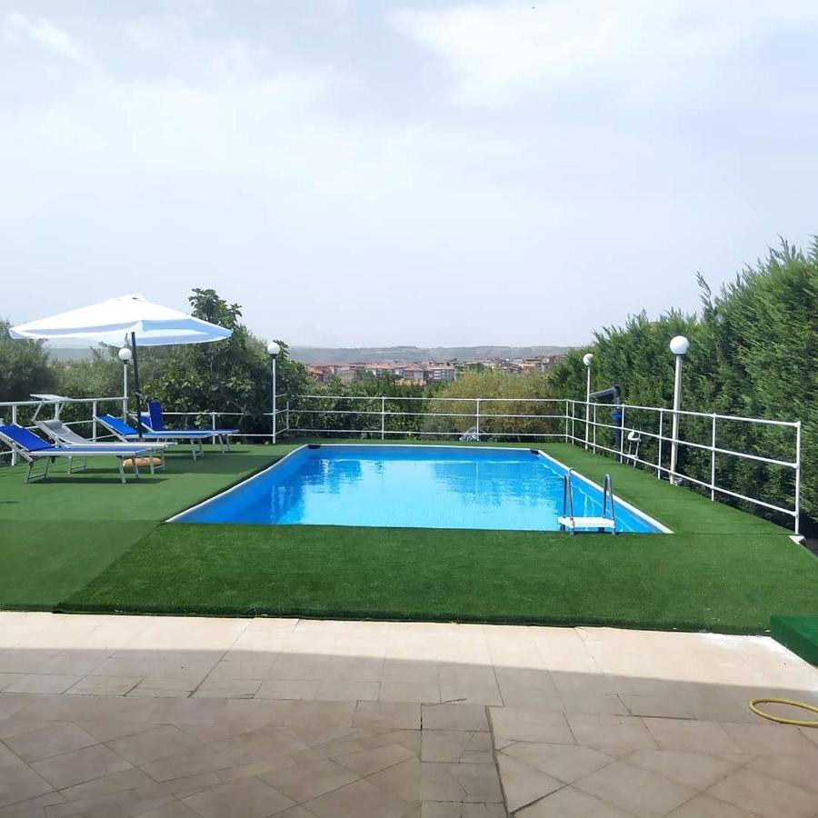 Rainbow Apartment Scordia Εξωτερικό φωτογραφία